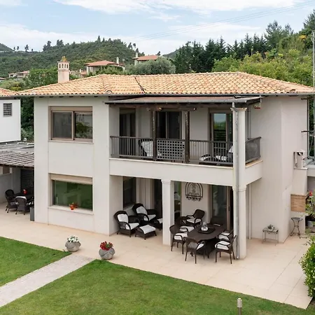 #flh - Citrus Pool Villa, Pefkochori Villa